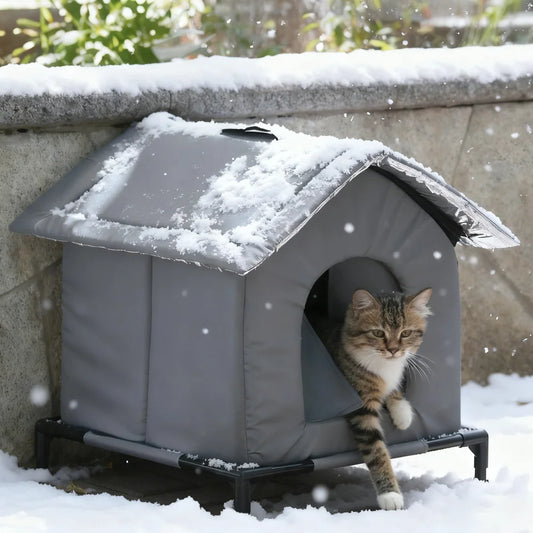 Cozy Outdoor Cat Retreat